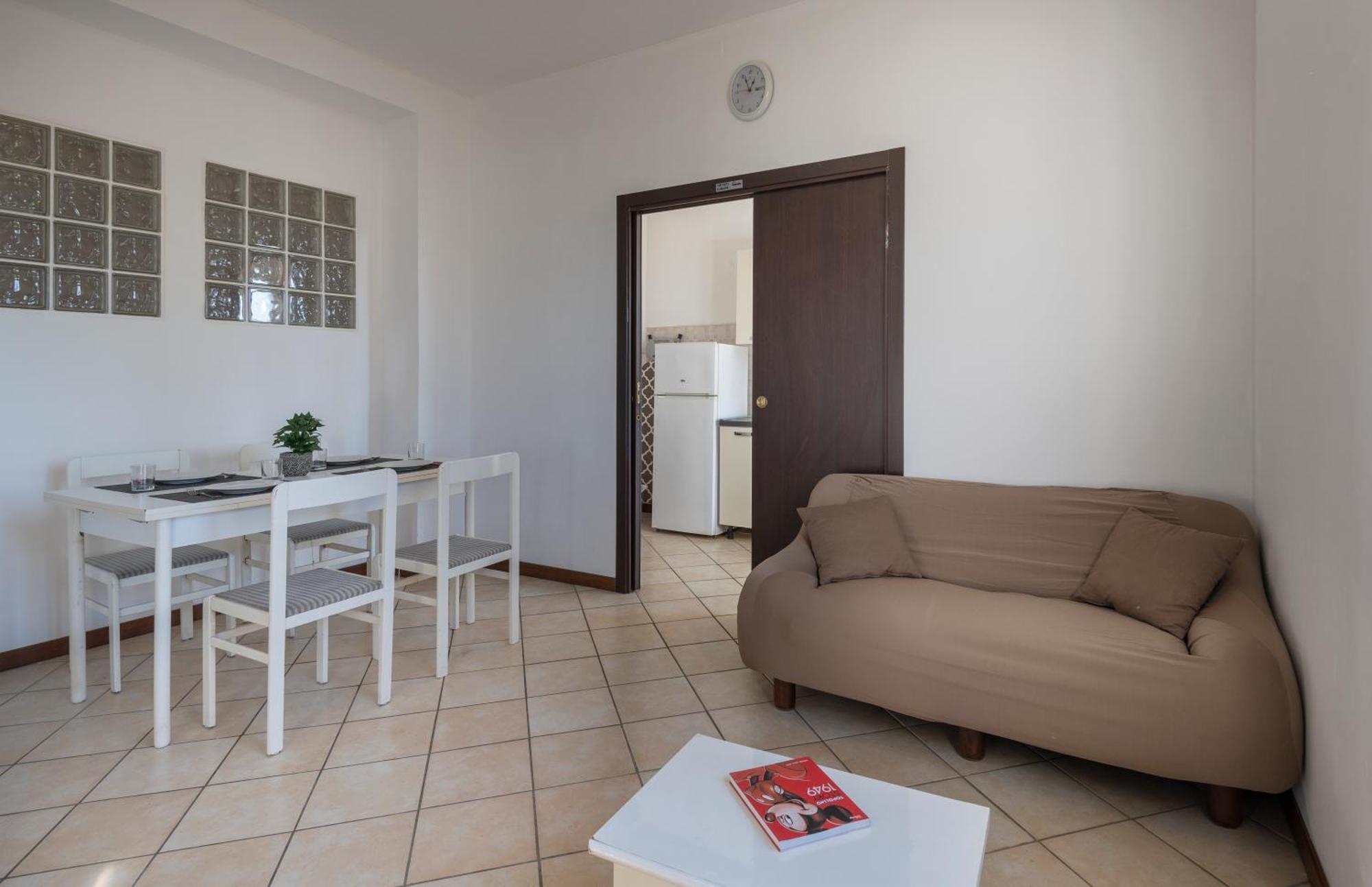 Stay House Mxp Airport Галарате Екстериор снимка